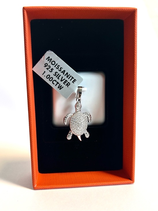 Jewelry - NWT Moissanite (1.00CTW) 925 Silver Sea Turtle Pendant - Sparkling Silver